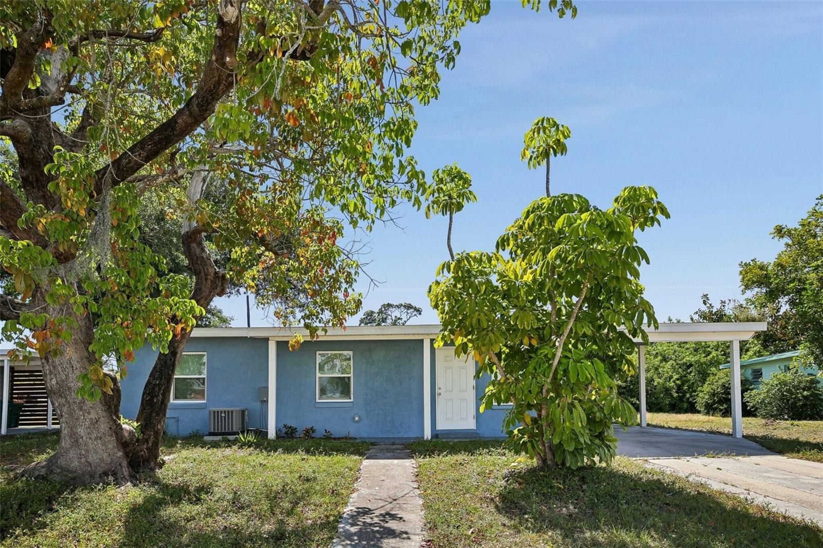2321 EDNOR ST, PORT CHARLOTTE, FL — photo 2