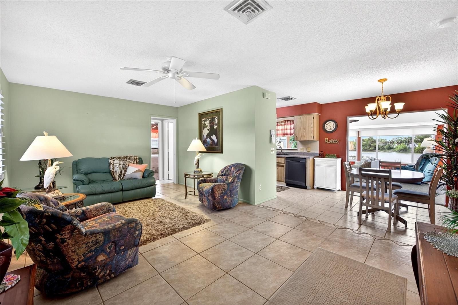 1255 LINCOLN DR, ENGLEWOOD, FL — photo 4