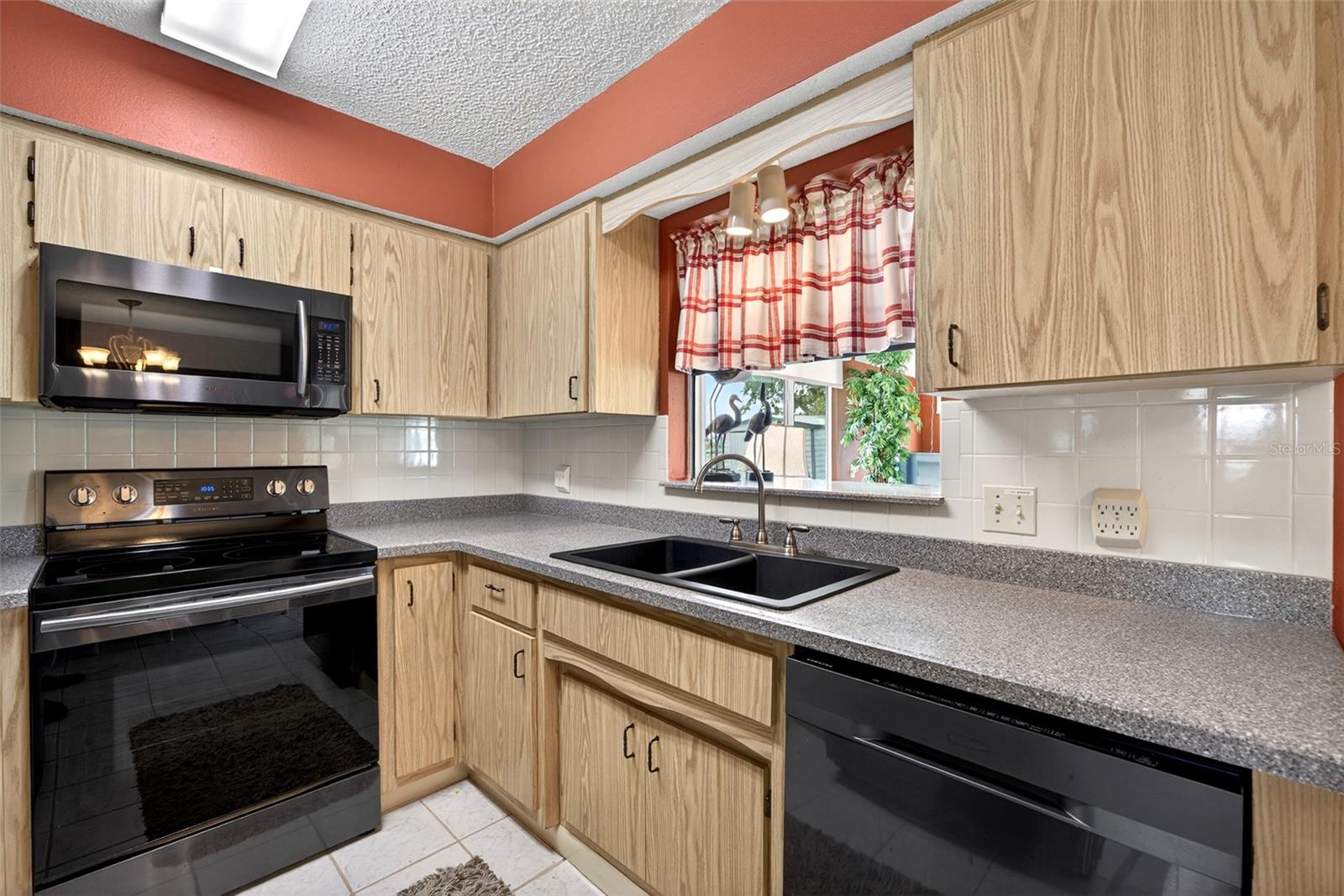 1255 LINCOLN DR, ENGLEWOOD, FL — photo 9