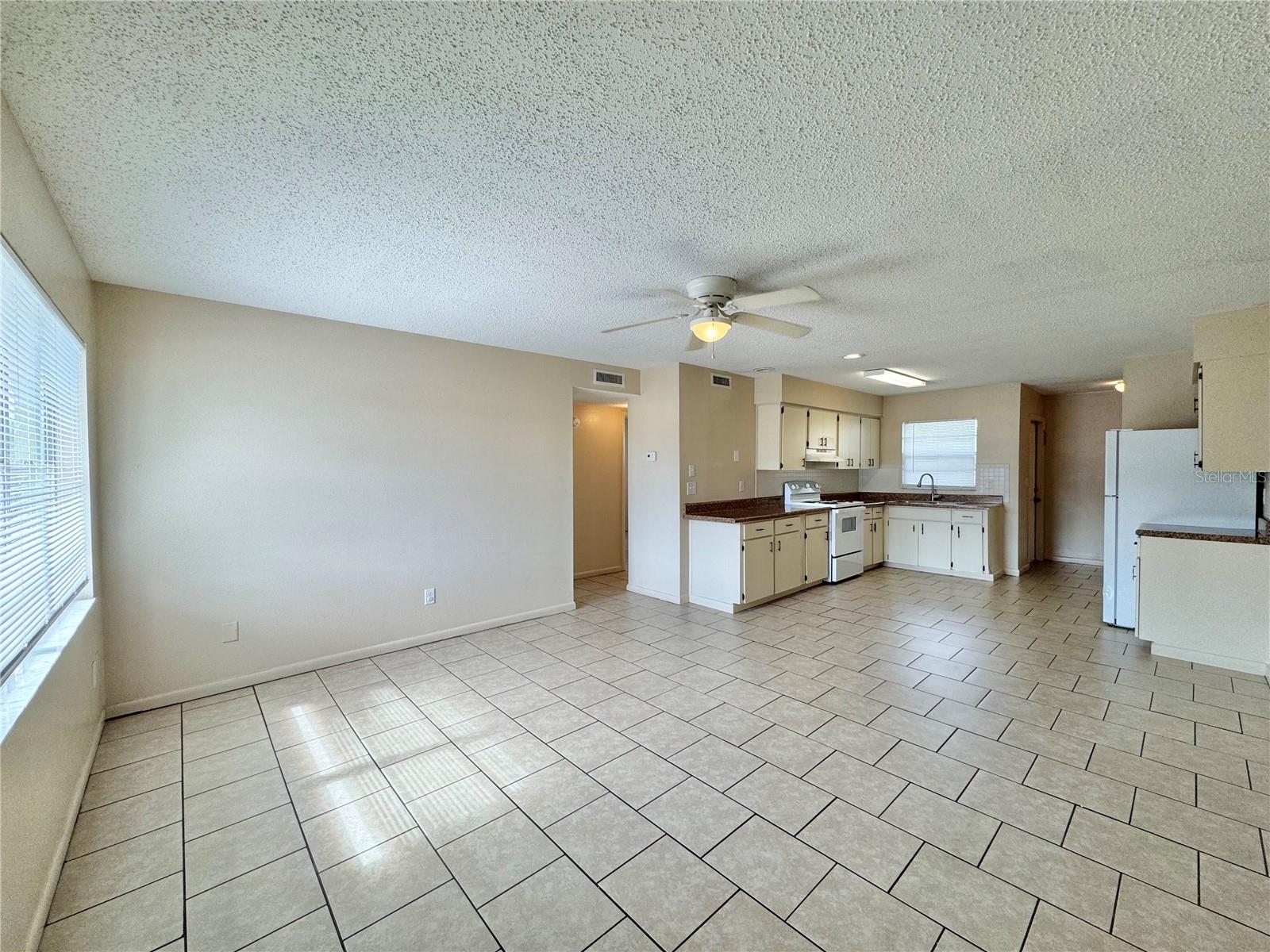 2540 ELM AVE, LAKE WALES, FL — photo 2