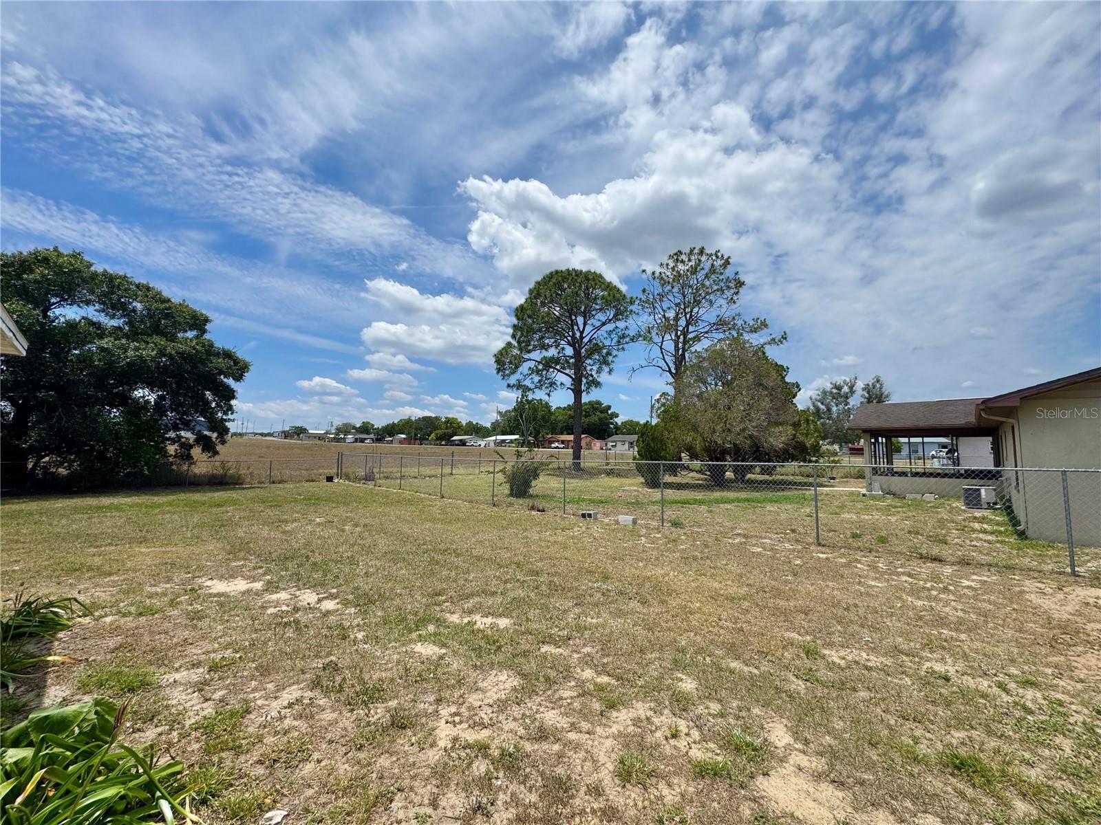 2540 ELM AVE, LAKE WALES, FL — photo 17