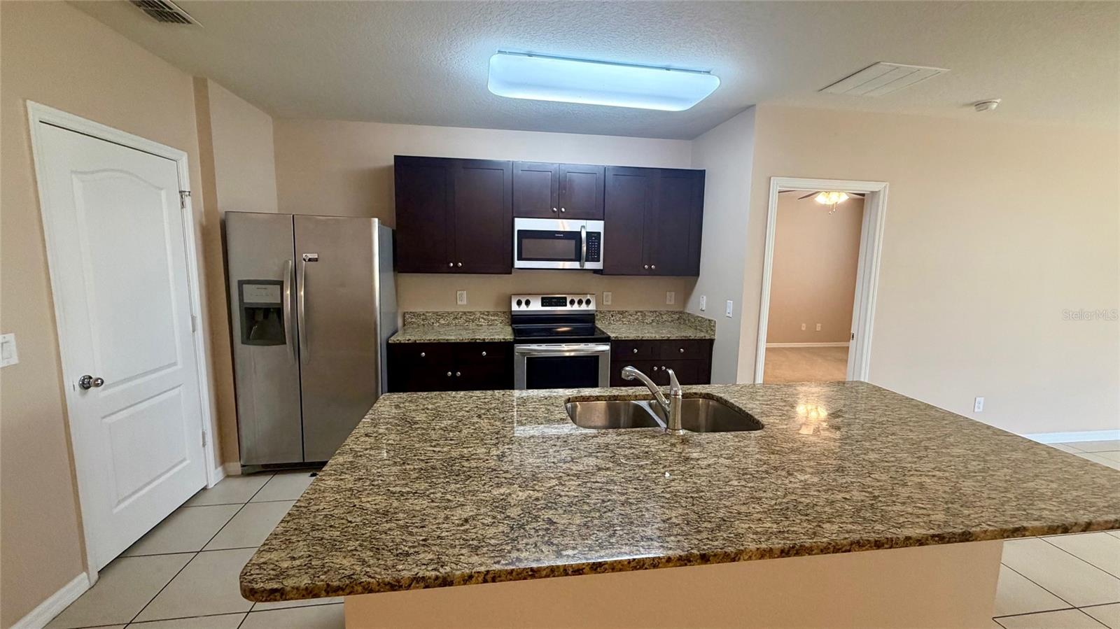 3342 LANDING VW, TAVARES, FL — photo 17