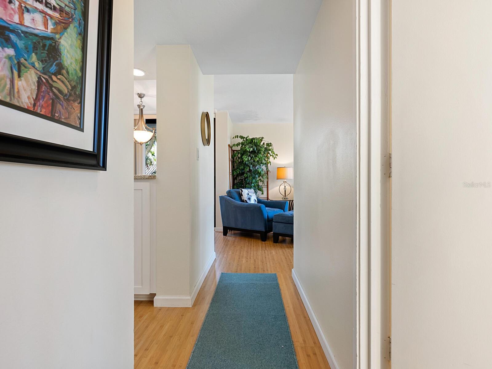 22 SANDY COVE RD #APT 203, SARASOTA, FL — photo 4