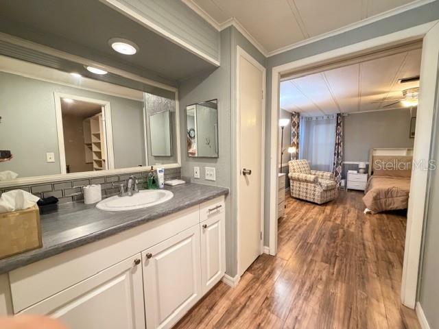 602 JASON DR, LADY LAKE, FL — photo 37