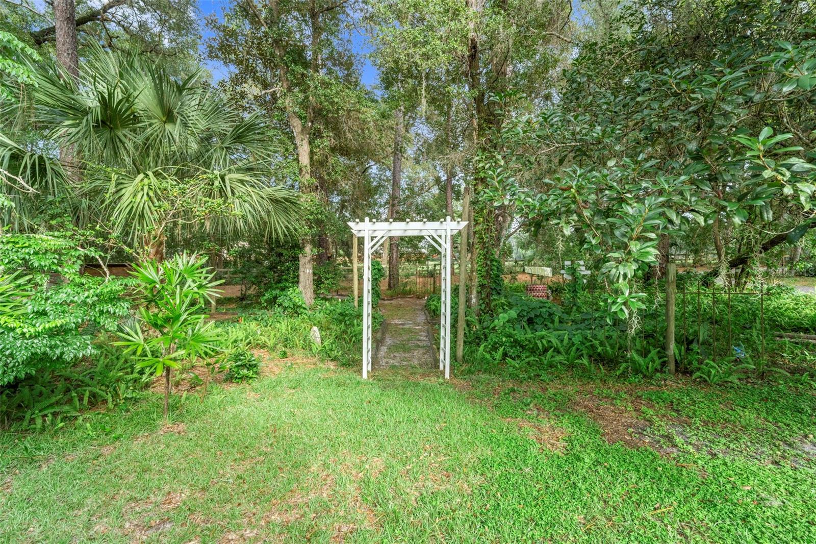 1268 MCGREGOR RD, DELAND, FL — photo 43