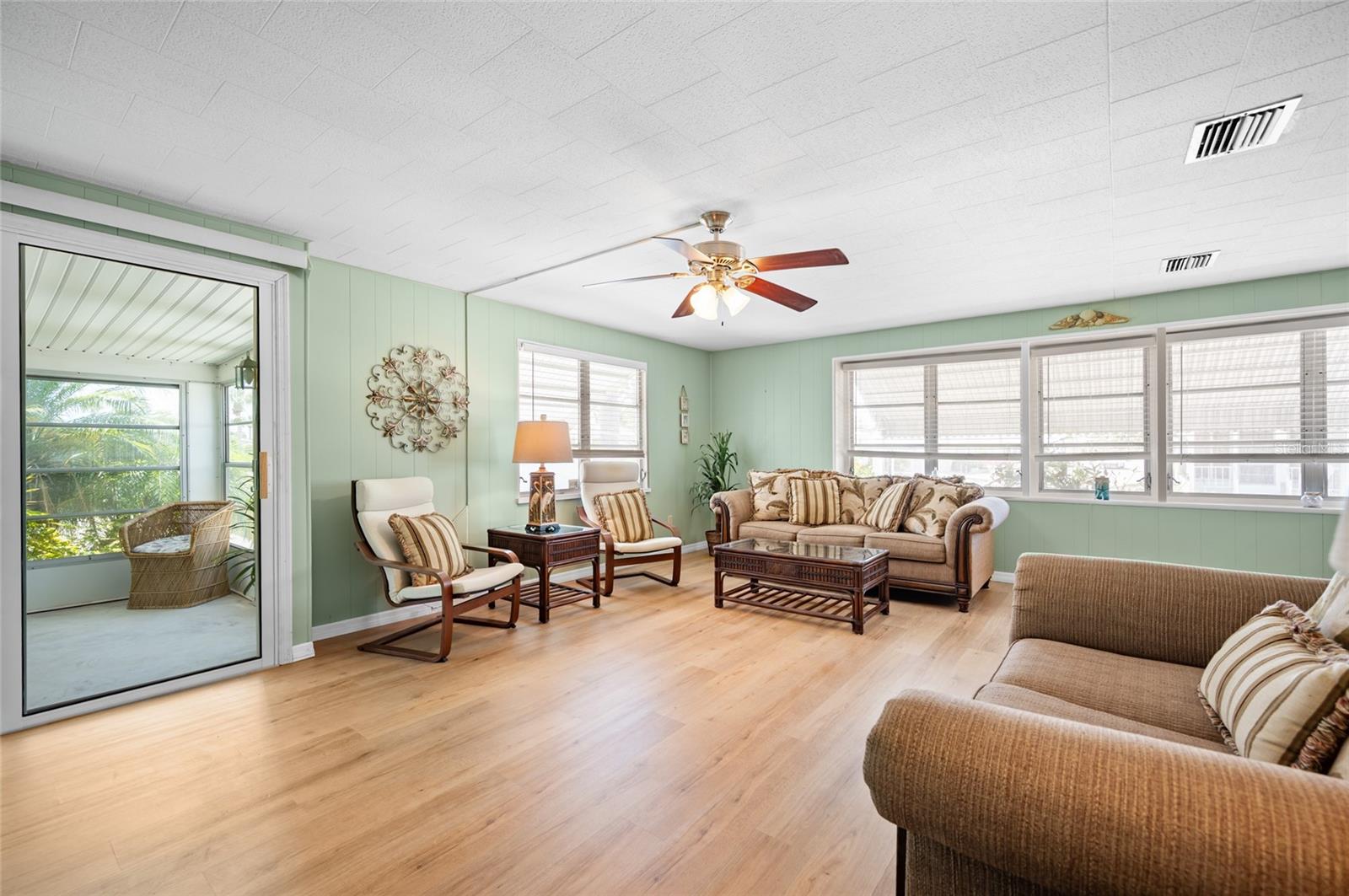 5751 HYACINTH RD, VENICE, FL — photo 9