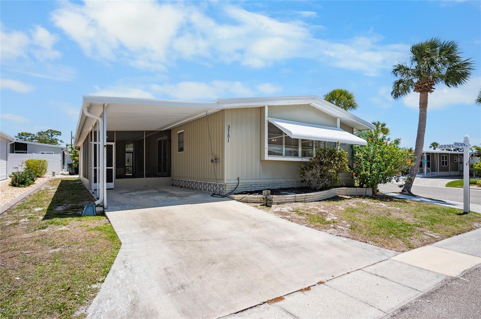 5751 HYACINTH RD, VENICE, FL — photo 29