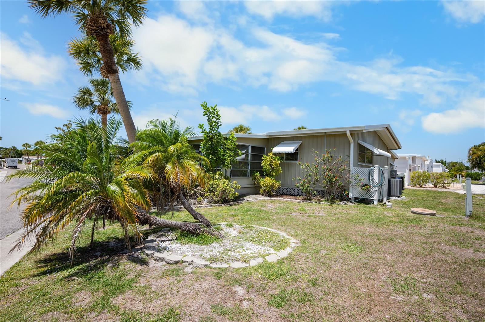 5751 HYACINTH RD, VENICE, FL — photo 32