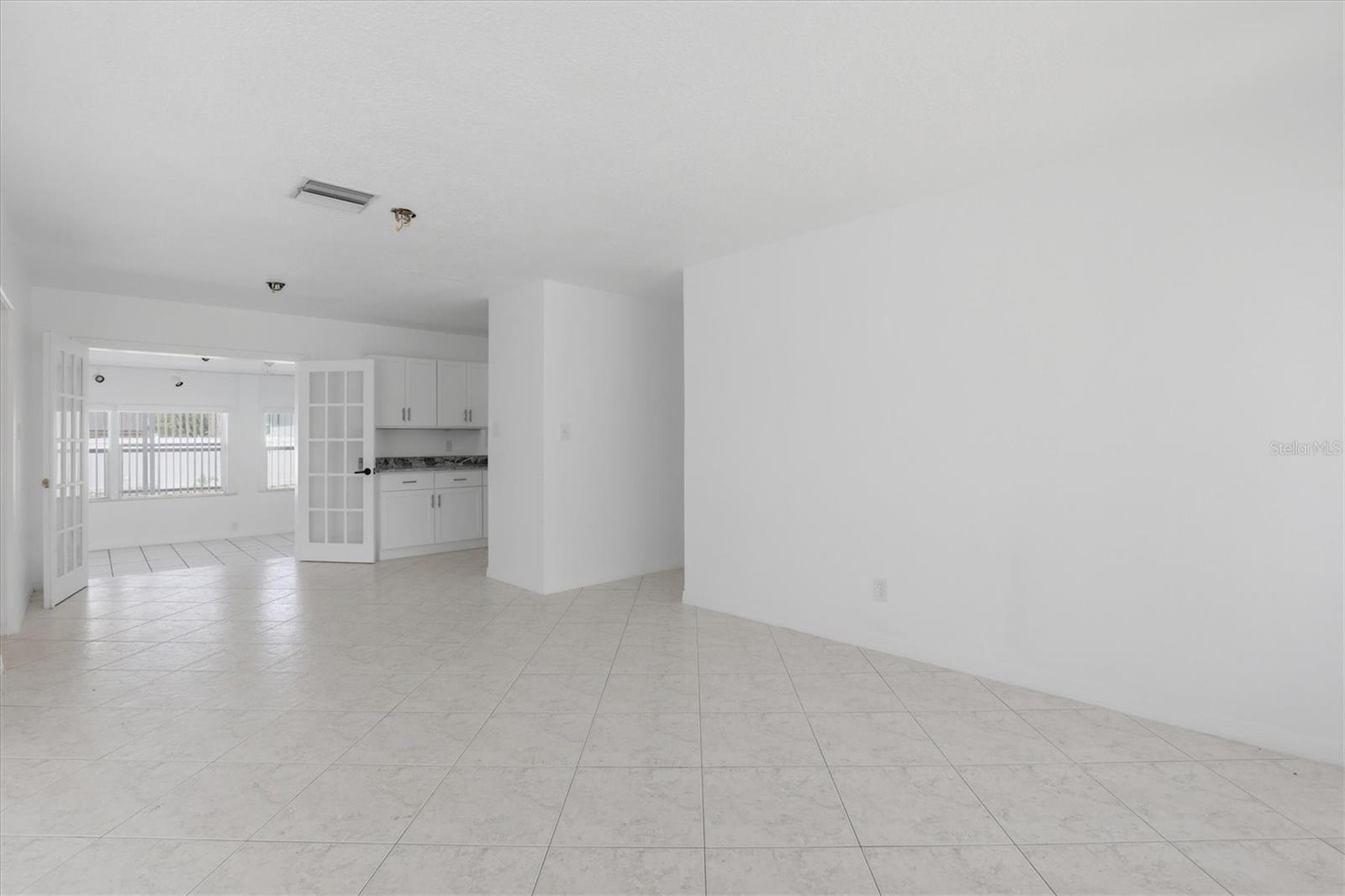 721 BAYSHORE DR, TARPON SPRINGS, FL — photo 7