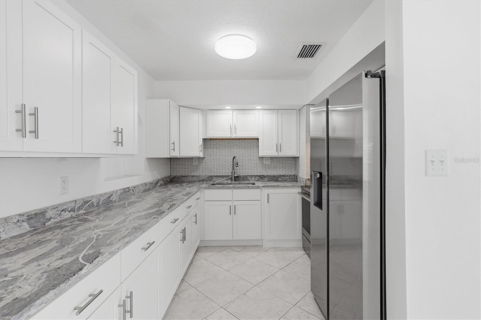 721 BAYSHORE DR, TARPON SPRINGS, FL — photo 15