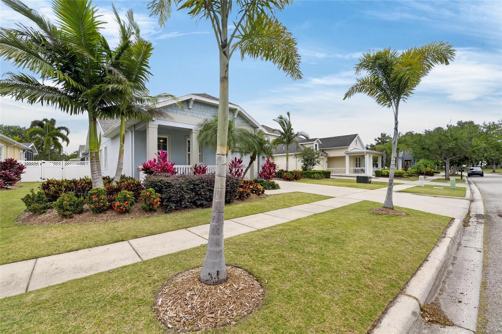 513 MANNS HARBOR DR, APOLLO BEACH, FL — photo 9
