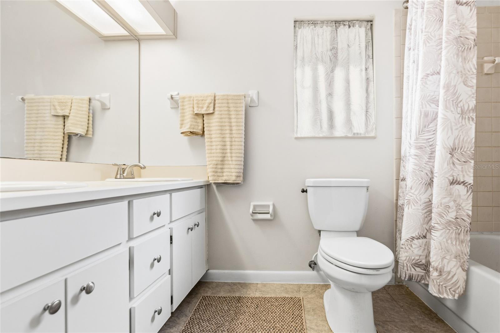 8 LLADD CT, PALM COAST, FL — photo 24