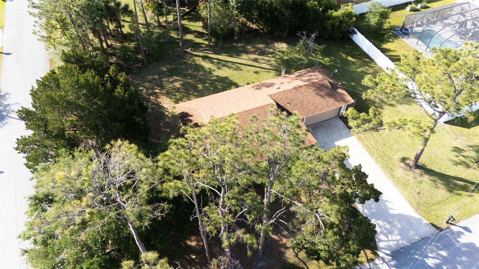 8 LLADD CT, PALM COAST, FL — photo 35
