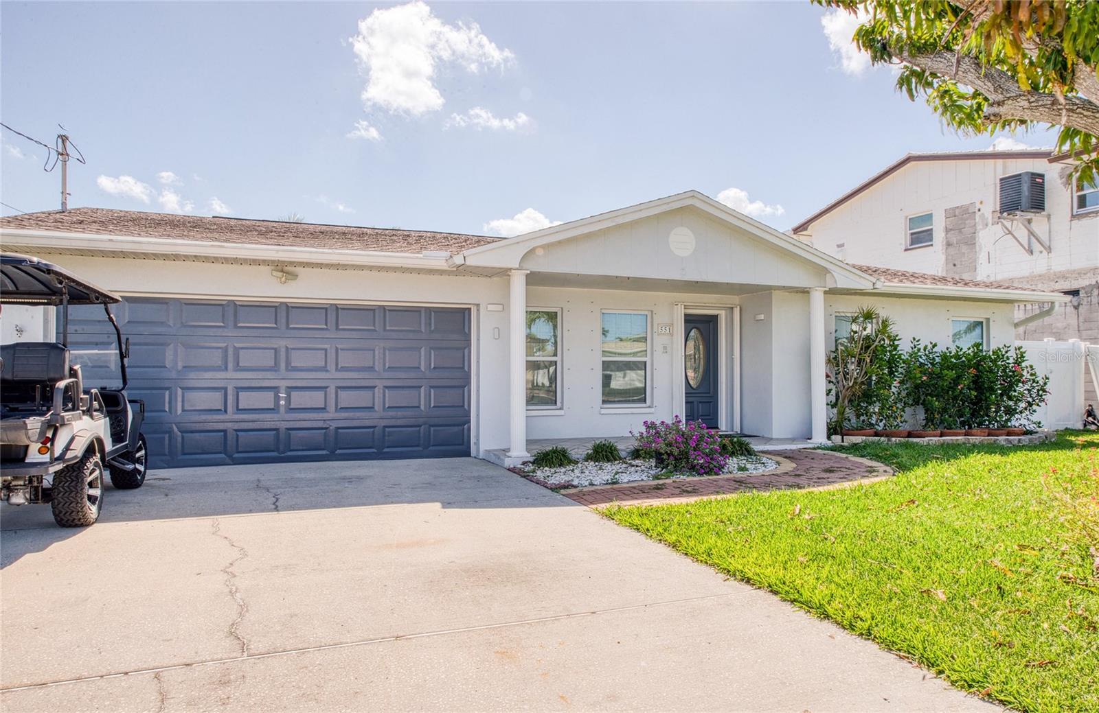551 CRYSTAL DR, MADEIRA BEACH, FL — photo 2