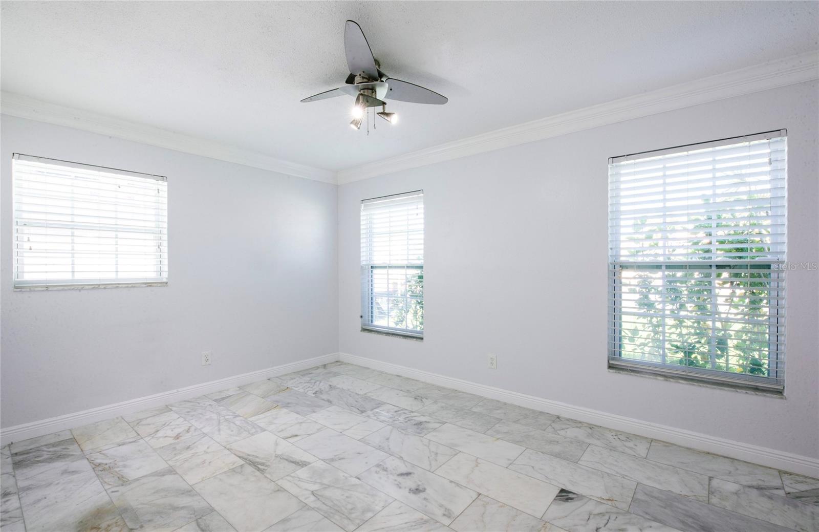 551 CRYSTAL DR, MADEIRA BEACH, FL — photo 33