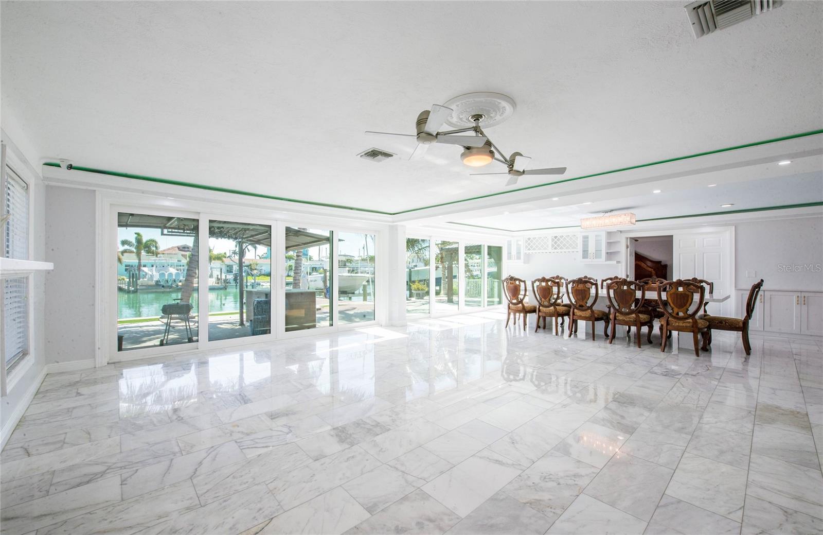 551 CRYSTAL DR, MADEIRA BEACH, FL — photo 46