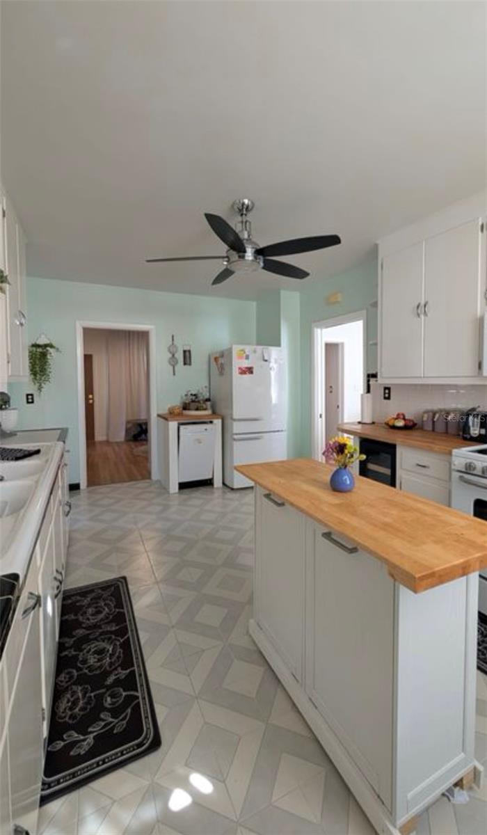 1520 E 21ST AVE, TAMPA, FL — photo 9