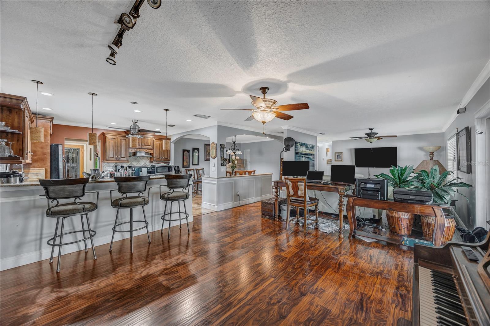 4953 PENNSBURY DR, TAMPA, FL — photo 18