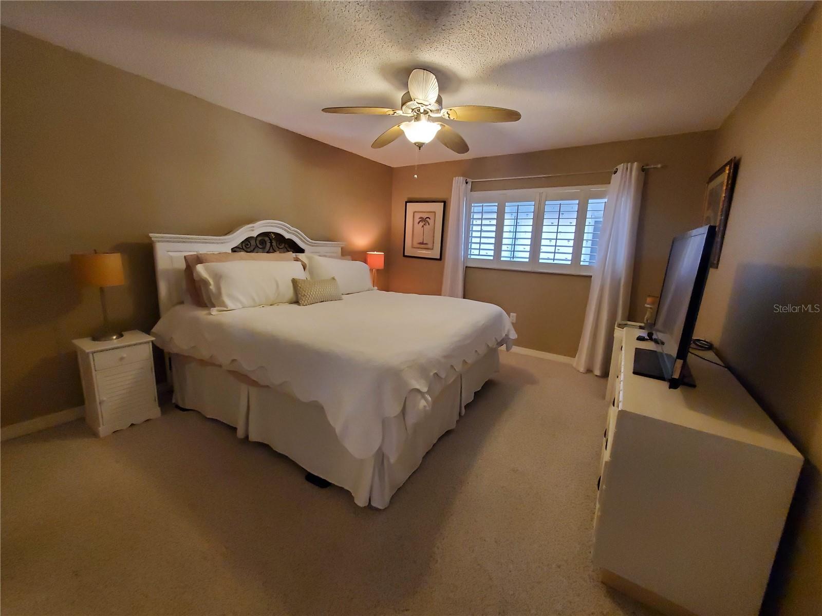 1400 ARROWHEAD CIR W, CLEARWATER, FL — photo 8