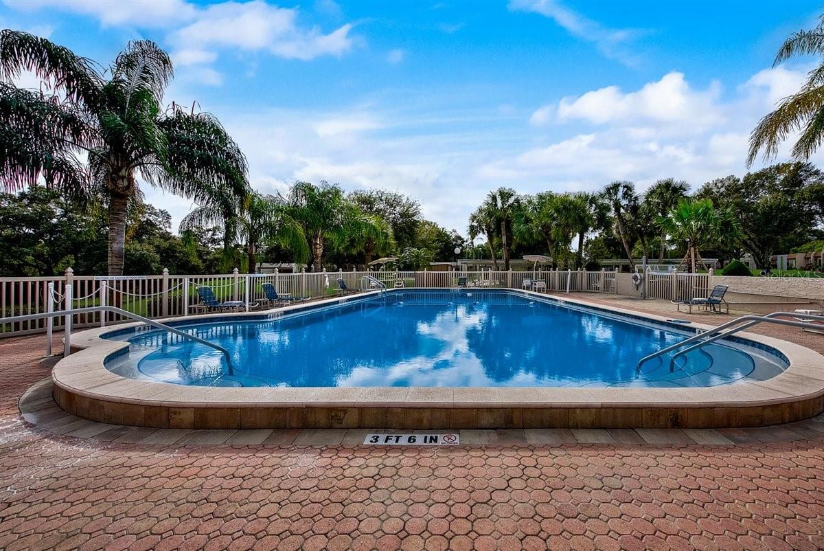 1400 ARROWHEAD CIR W, CLEARWATER, FL — photo 17