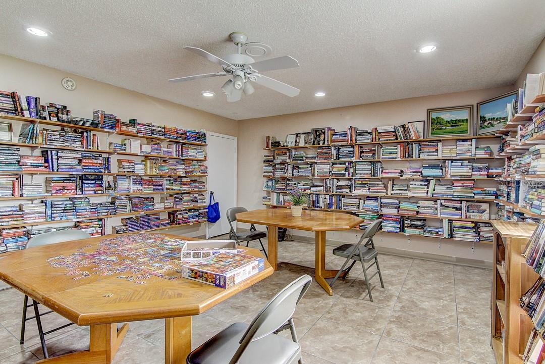 1400 ARROWHEAD CIR W, CLEARWATER, FL — photo 22