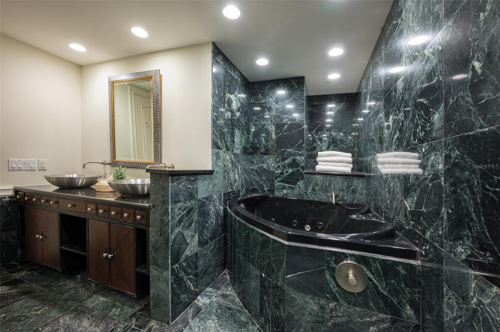 1111 RITZ CARLTON DR #1205, SARASOTA, FL — photo 17