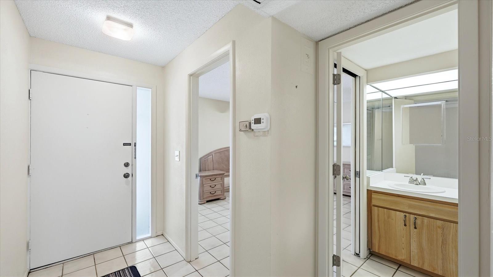 3025 QUAIL HOLW #17, SARASOTA, FL — photo 16