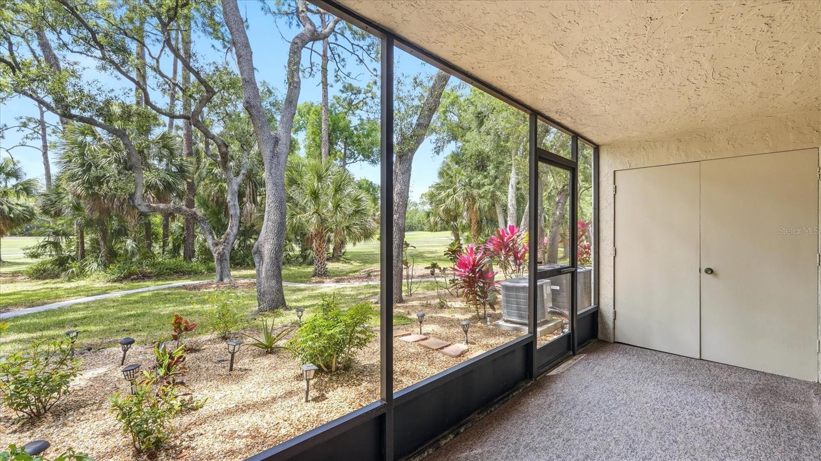 3025 QUAIL HOLW #17, SARASOTA, FL — photo 22