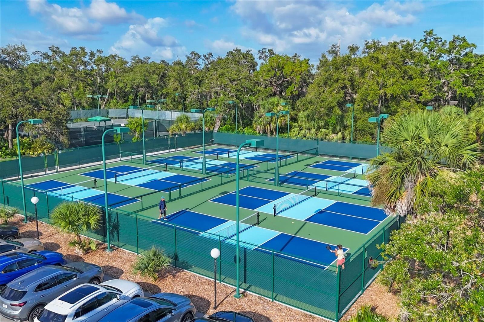 3025 QUAIL HOLW #17, SARASOTA, FL — photo 41