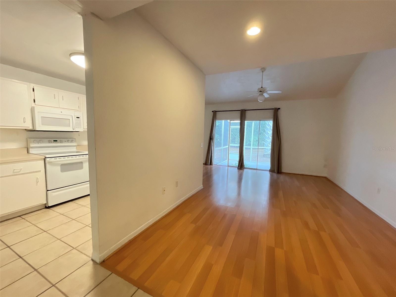 4700 SW ARCHER RD #D30, GAINESVILLE, FL — photo 7