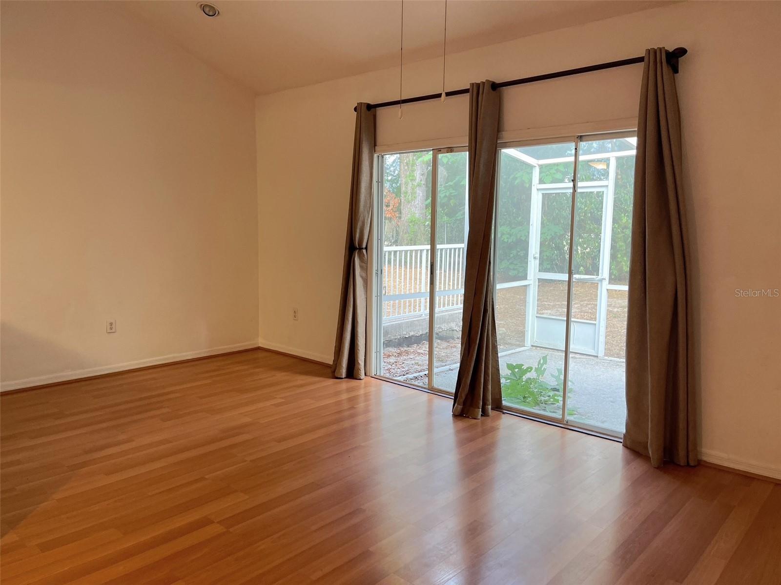 4700 SW ARCHER RD #D30, GAINESVILLE, FL — photo 8