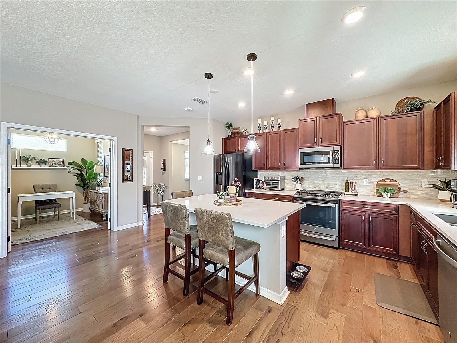 416 ALCOVE DR, GROVELAND, FL — photo 7