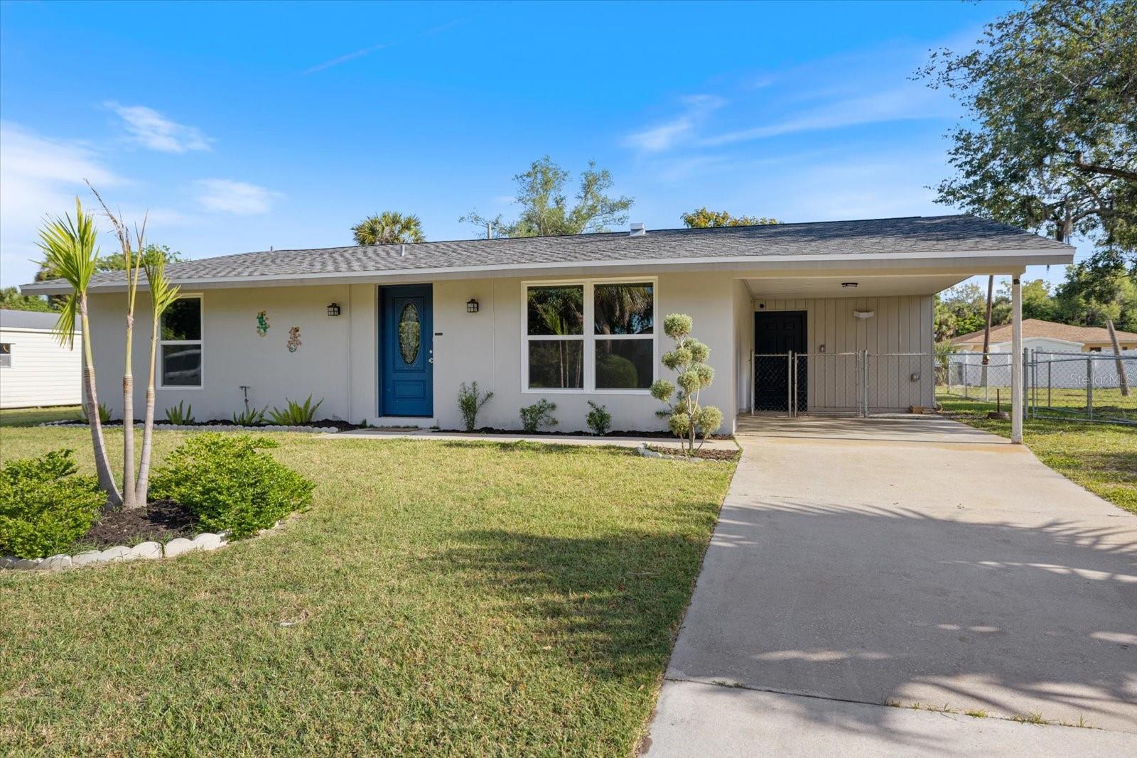 1184 BARBOUR AVE, PORT CHARLOTTE, FL — photo 2