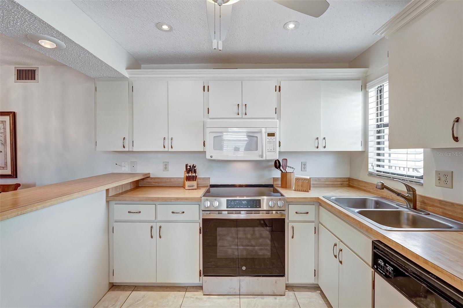 5400 34TH ST W #I9, BRADENTON, FL — photo 11
