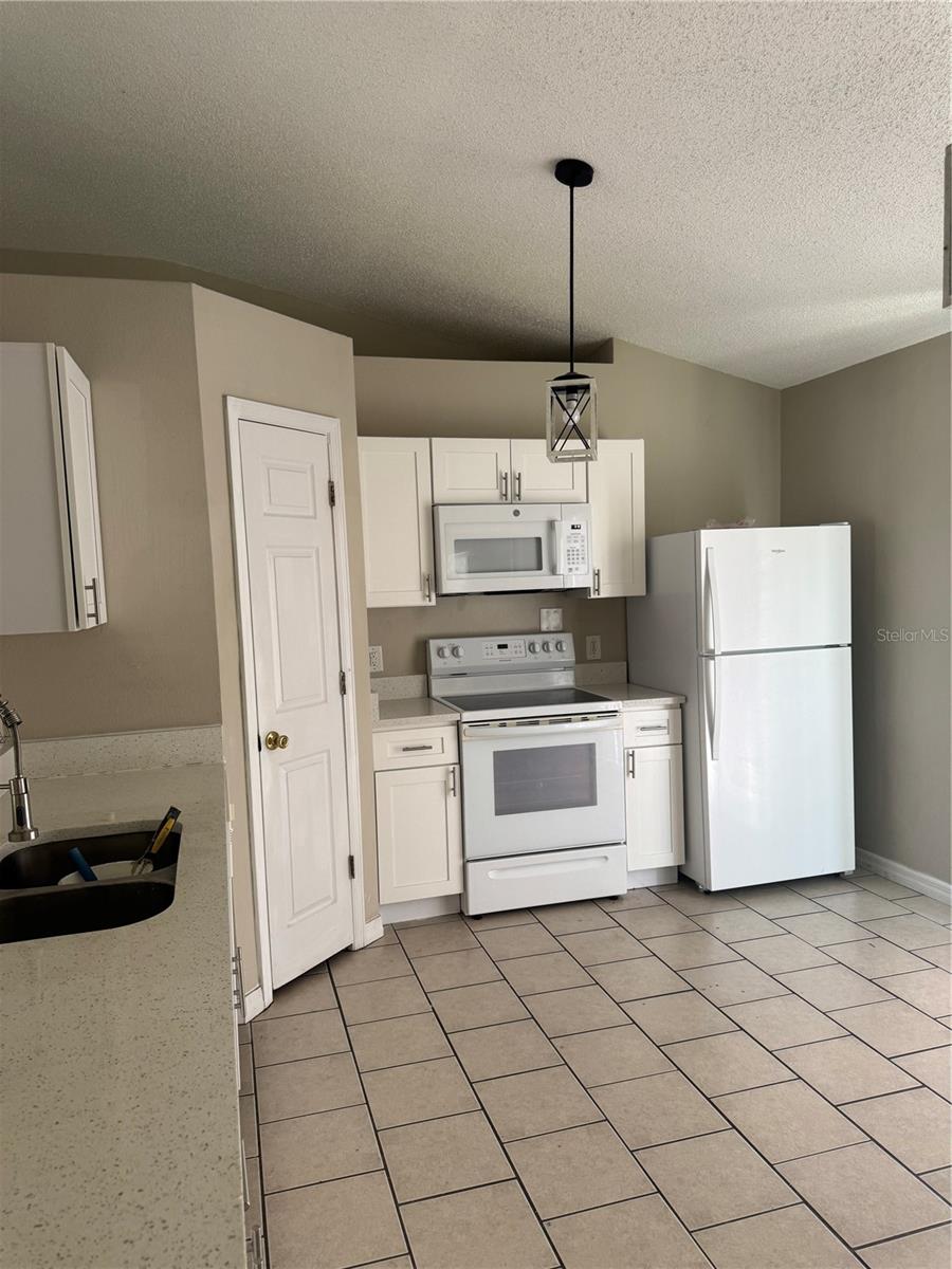 510 EAGLE CT, POINCIANA, FL — photo 2