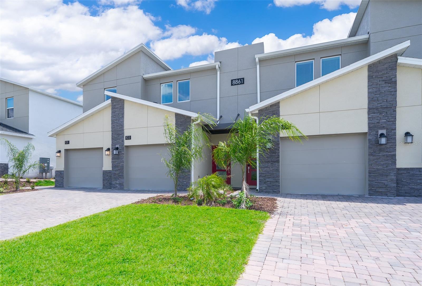 8861 CABOT CLIFFS DR #104, DAVENPORT, FL