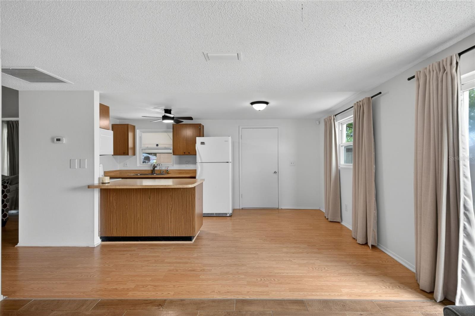 6401 REGATTA CT, TAMPA, FL — photo 5