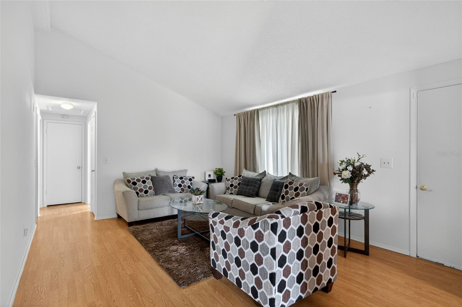 6401 REGATTA CT, TAMPA, FL — photo 6