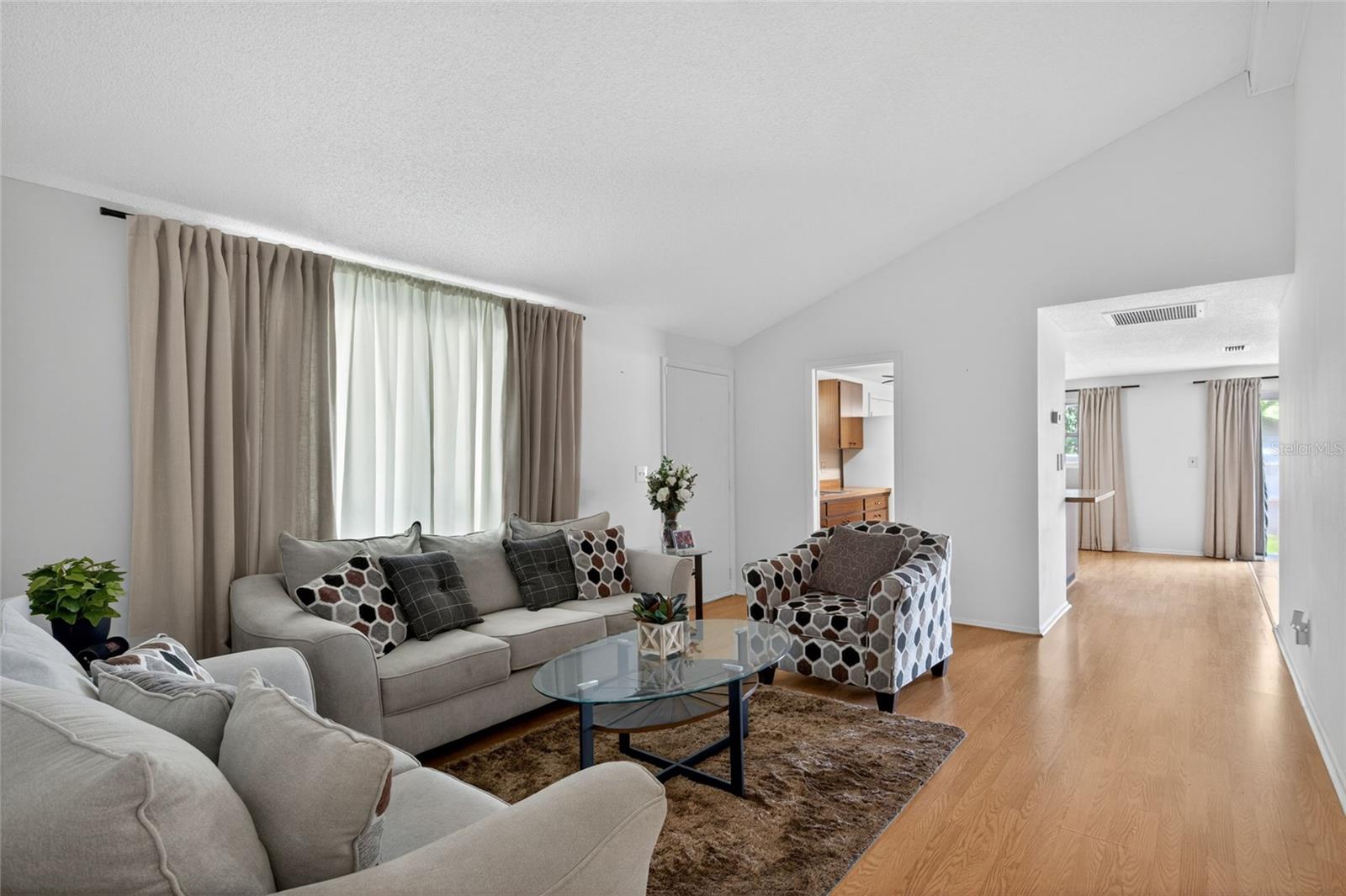 6401 REGATTA CT, TAMPA, FL — photo 9