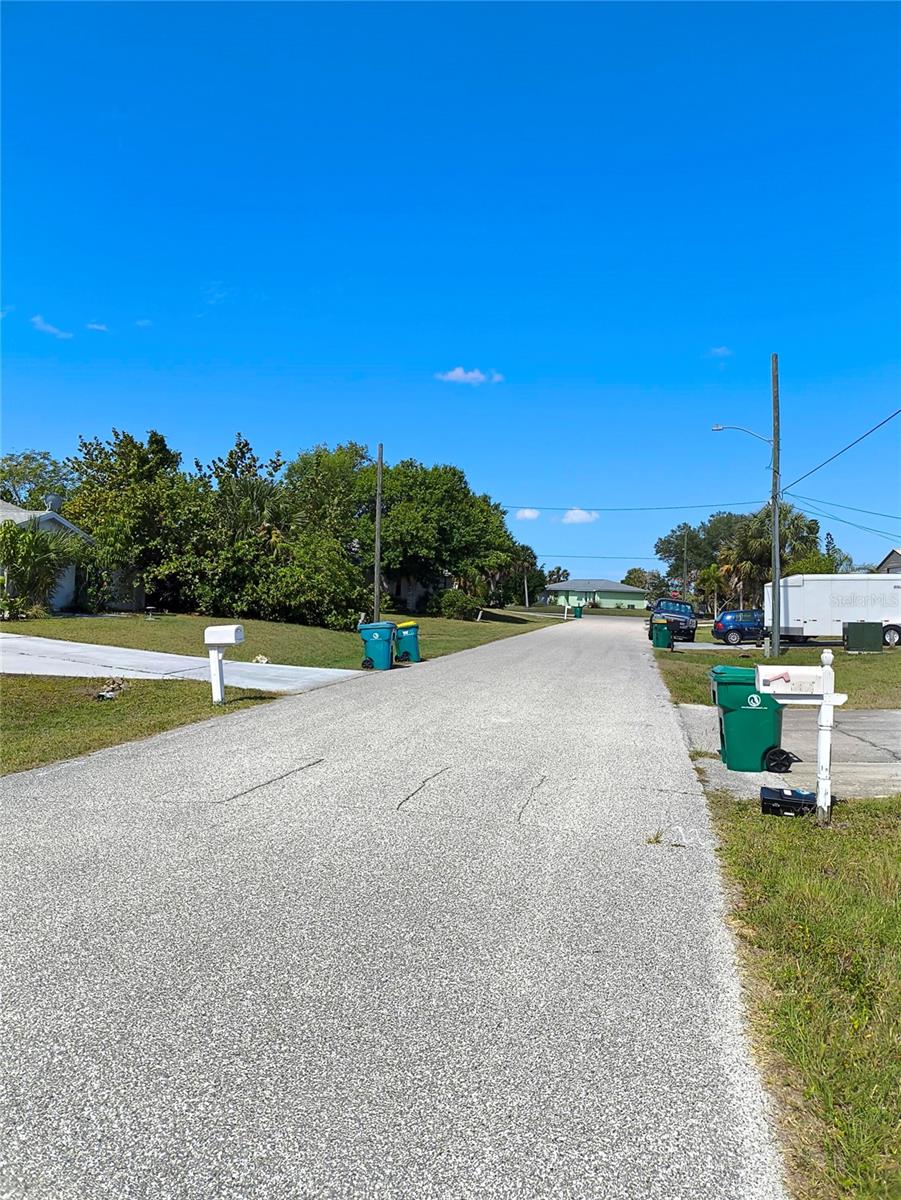 19170 NEW HAVEN CT, PORT CHARLOTTE, FL — photo 8