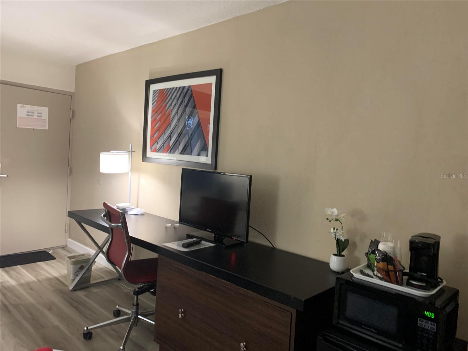 7150 N TAMIAMI TRL #S-604, SARASOTA, FL — photo 4