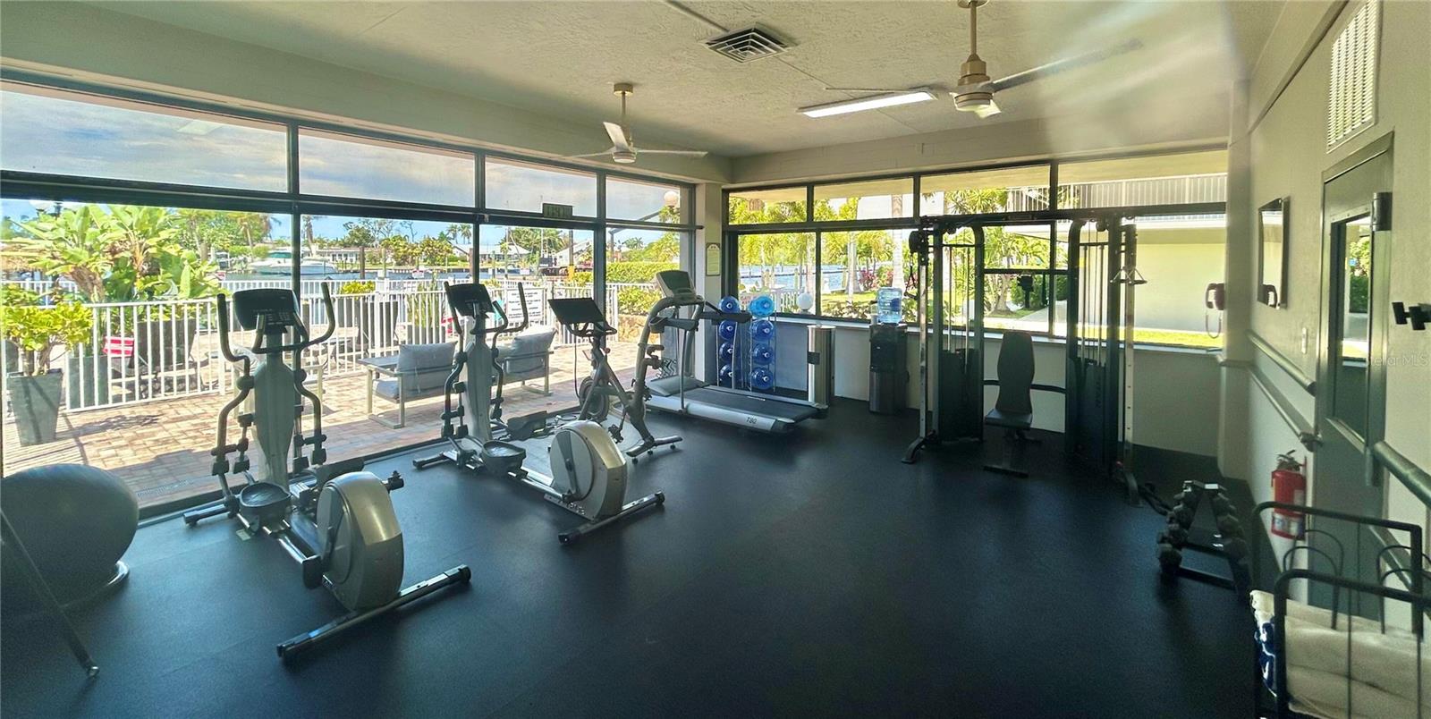 7150 N TAMIAMI TRL #S-604, SARASOTA, FL — photo 12