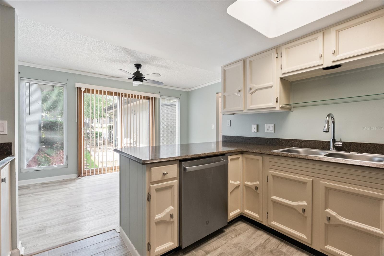 1923 LAKE ALDEN DR #A, APOPKA, FL — photo 12