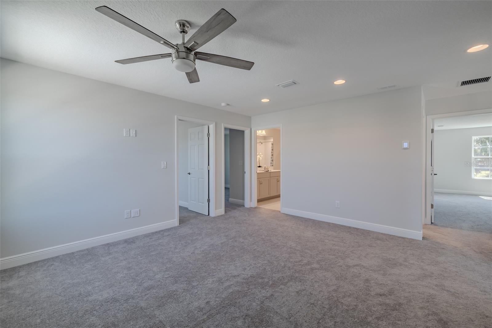 14733 GALLOP RUN DR, LITHIA, FL — photo 35