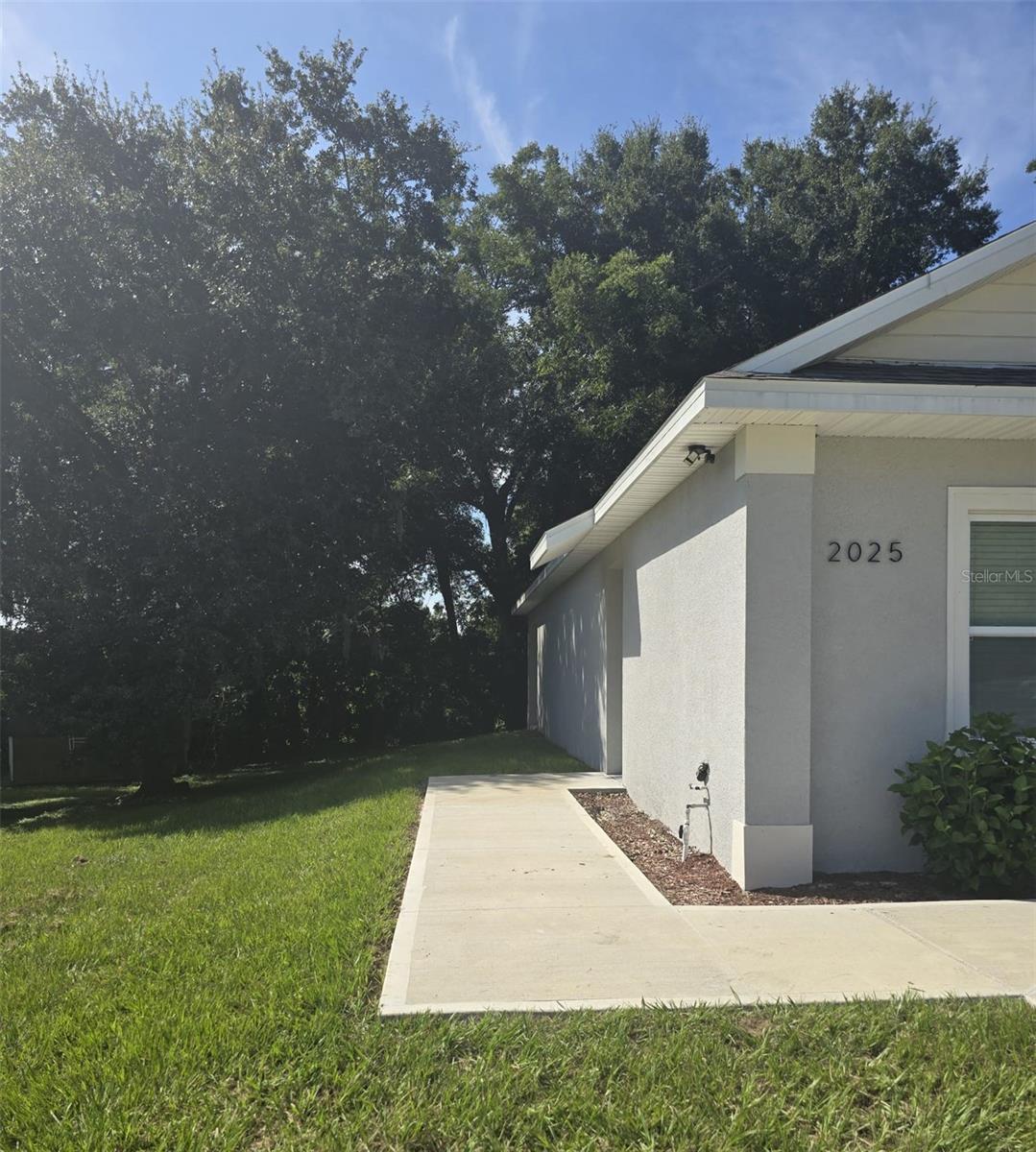 2025 DUNBAR ST #2025, BARTOW, FL — photo 2