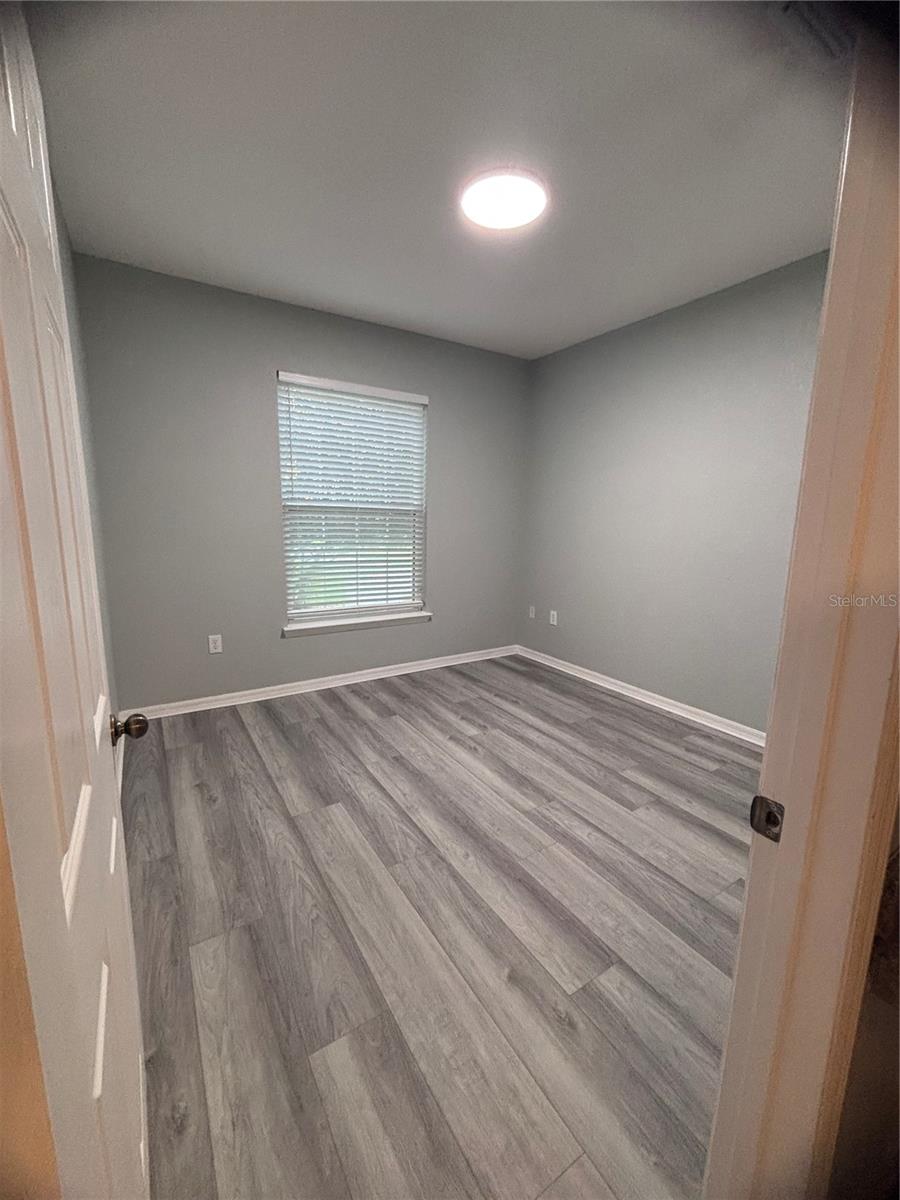 2406 COURTNEY MEADOWS CT #104, TAMPA, FL — photo 12