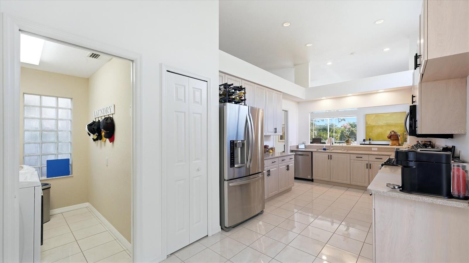 8009 HAMPTON CT, UNIVERSITY PARK, FL — photo 15