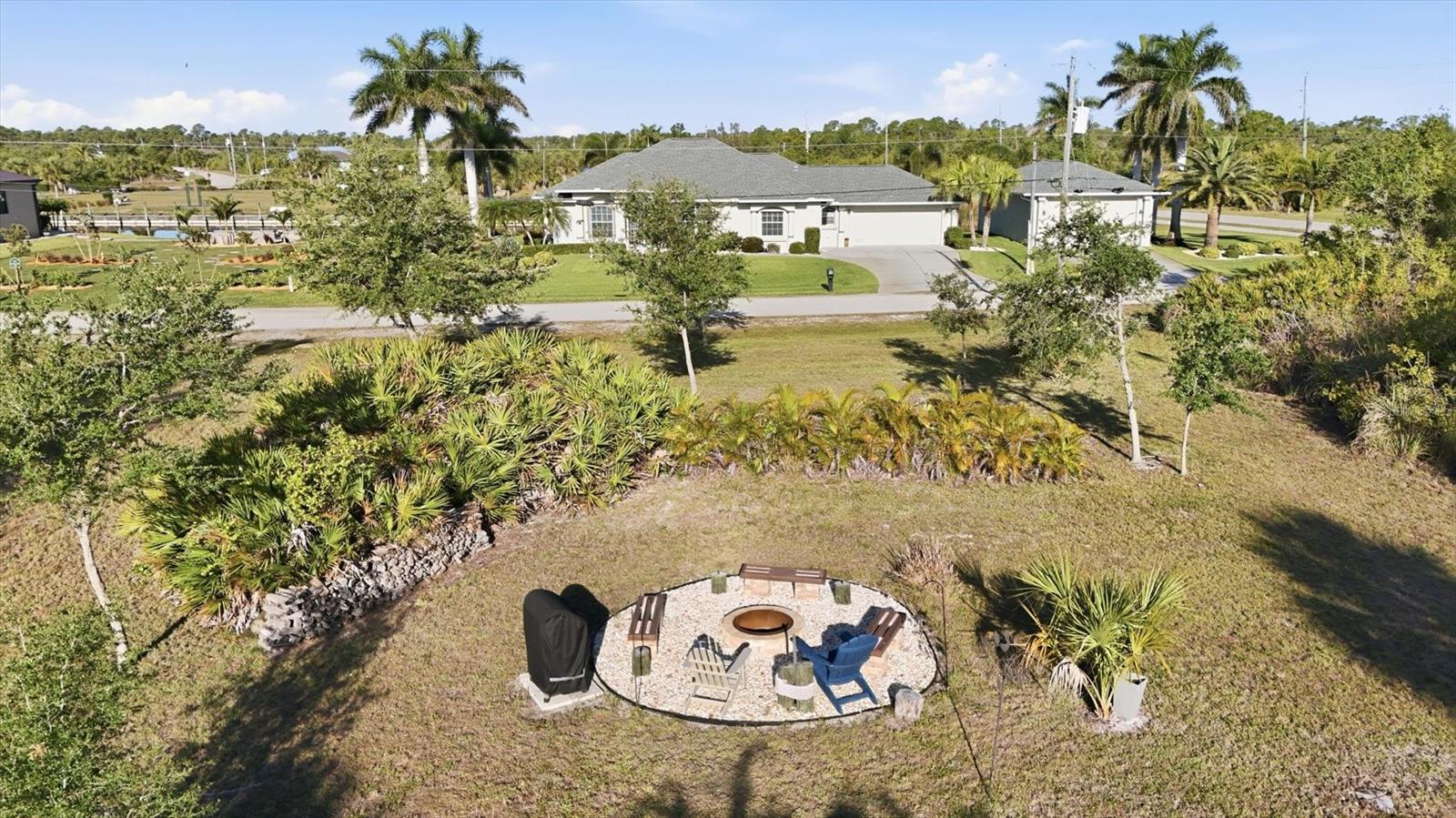 8050 TRACY CIR, PORT CHARLOTTE, FL — photo 2