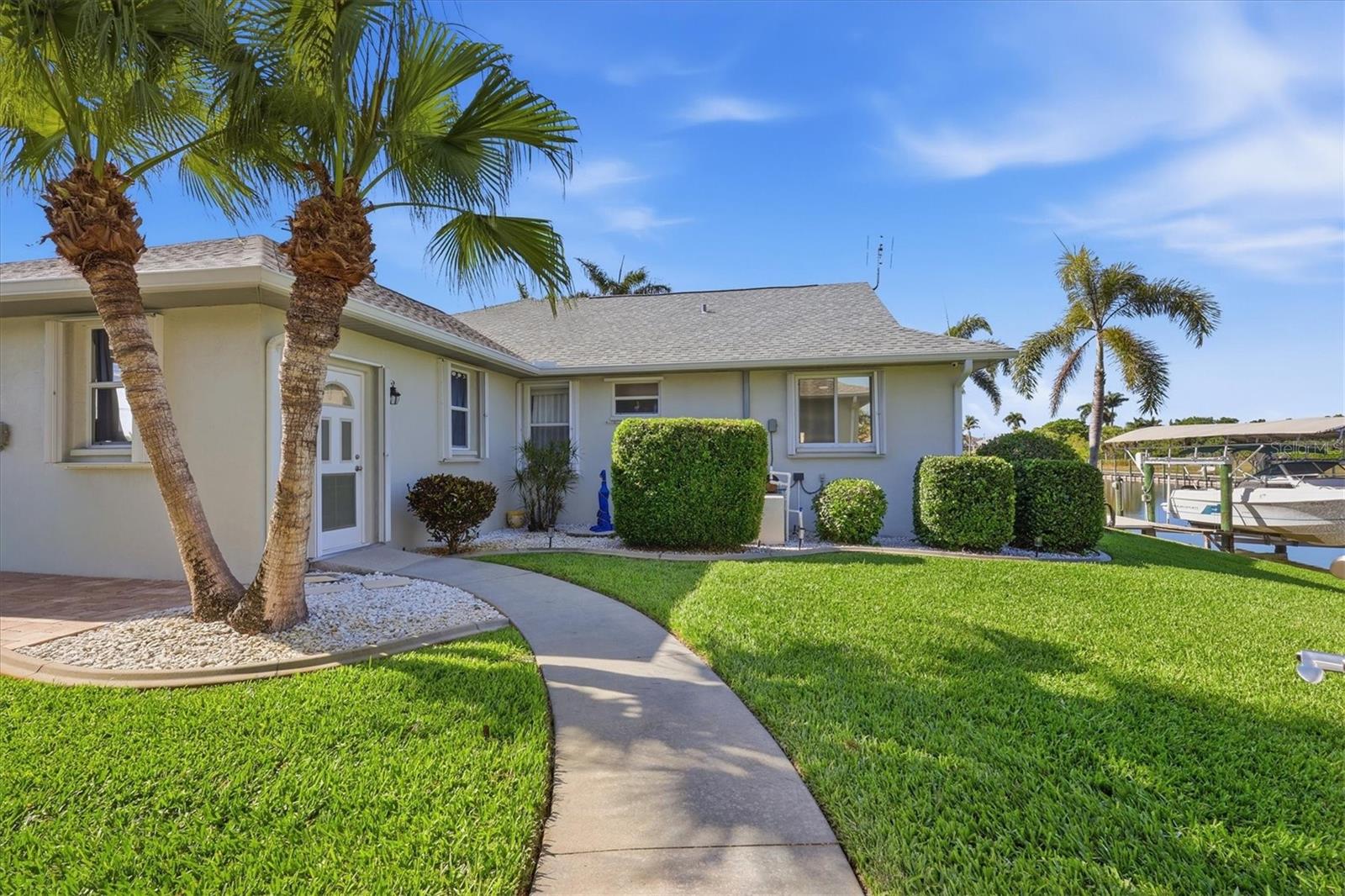 8050 TRACY CIR, PORT CHARLOTTE, FL — photo 10
