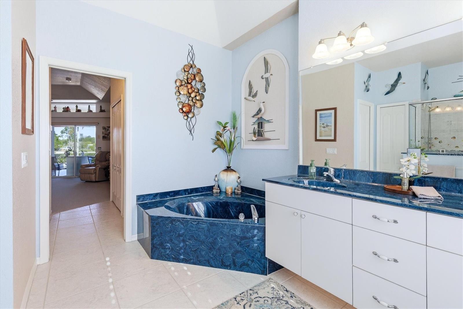 8050 TRACY CIR, PORT CHARLOTTE, FL — photo 31
